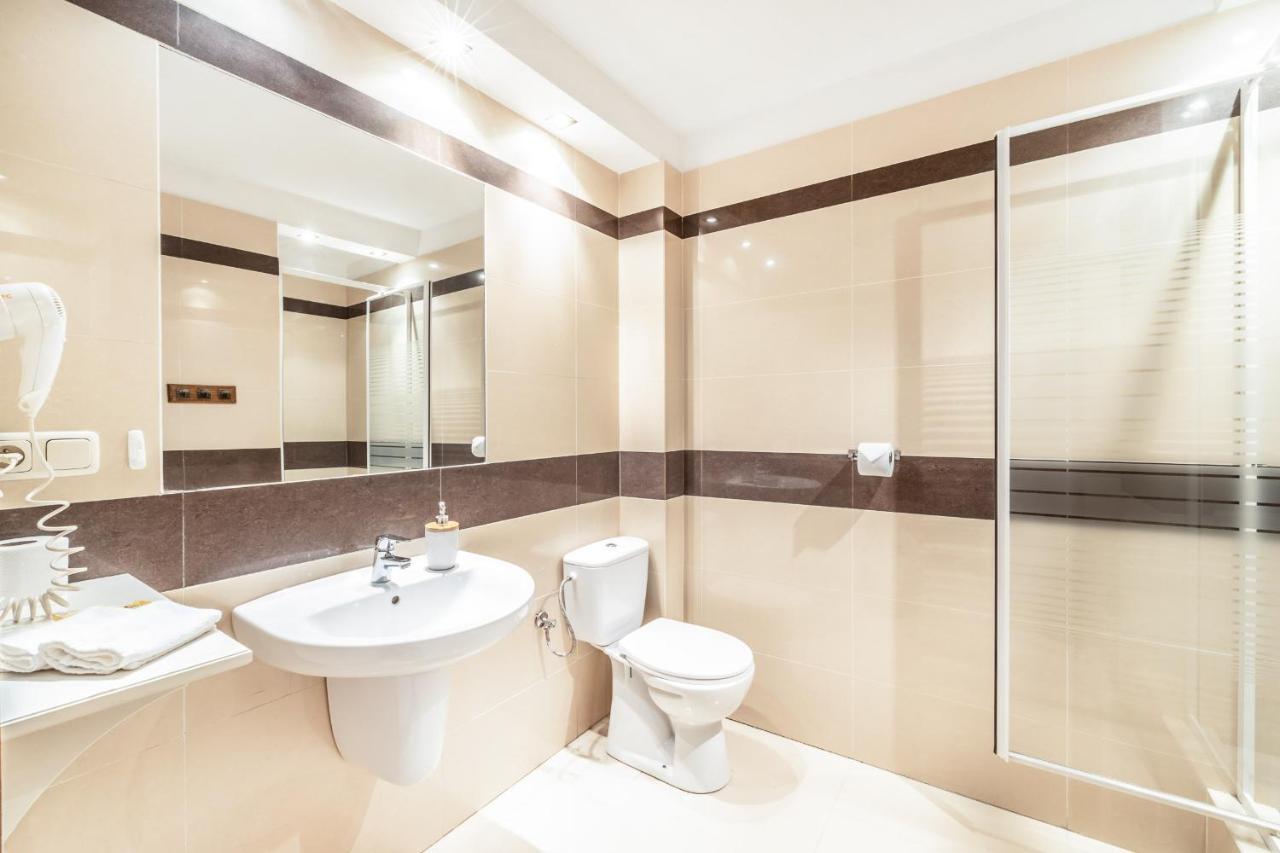 Villa Regent 티코친 외부 사진