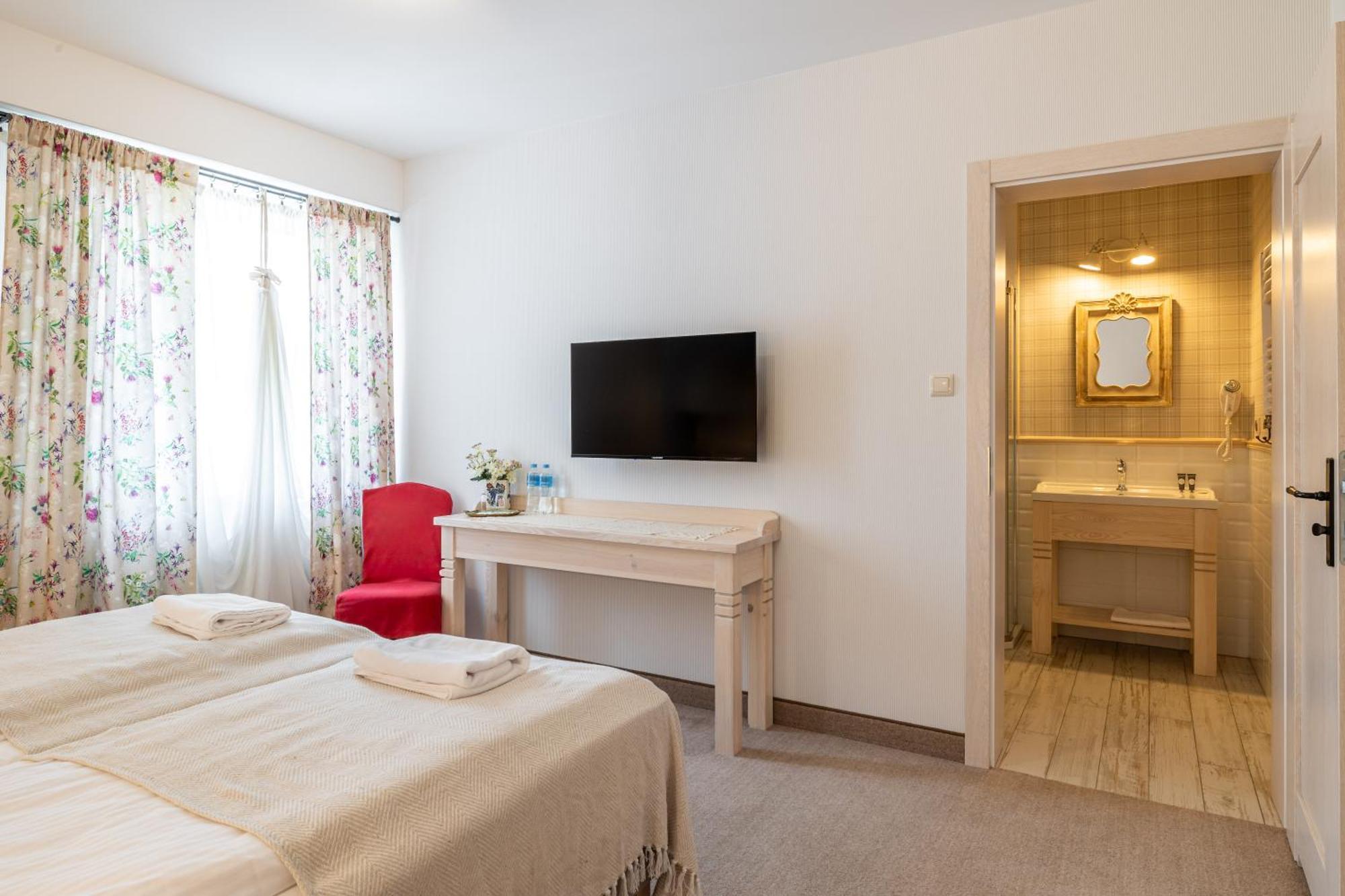 Villa Regent 티코친 외부 사진